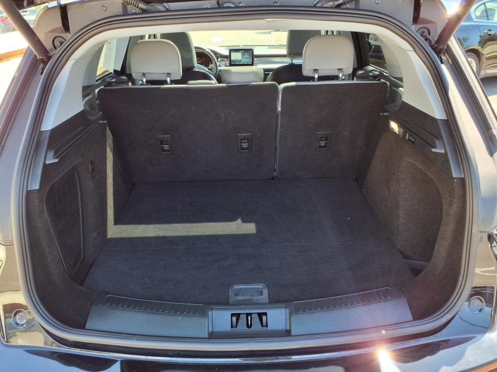 Certified 2022 Lincoln Corsair Reserve w/ Equipment Group 201A image 14