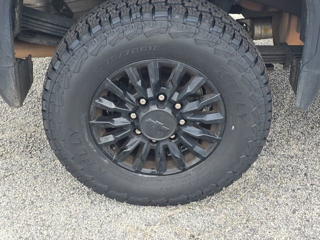 Used 2023 GMC Sierra 2500 Pro w/ Gooseneck/5TH Wheel Package image 12