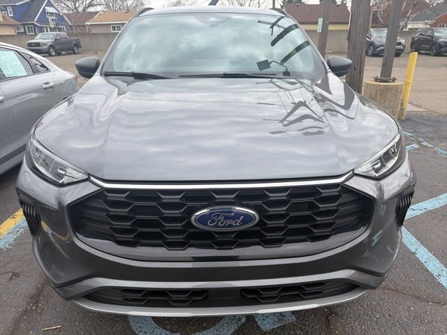 Used 2024 Ford Escape ST-Line w/ Tech Pack #1 image 3