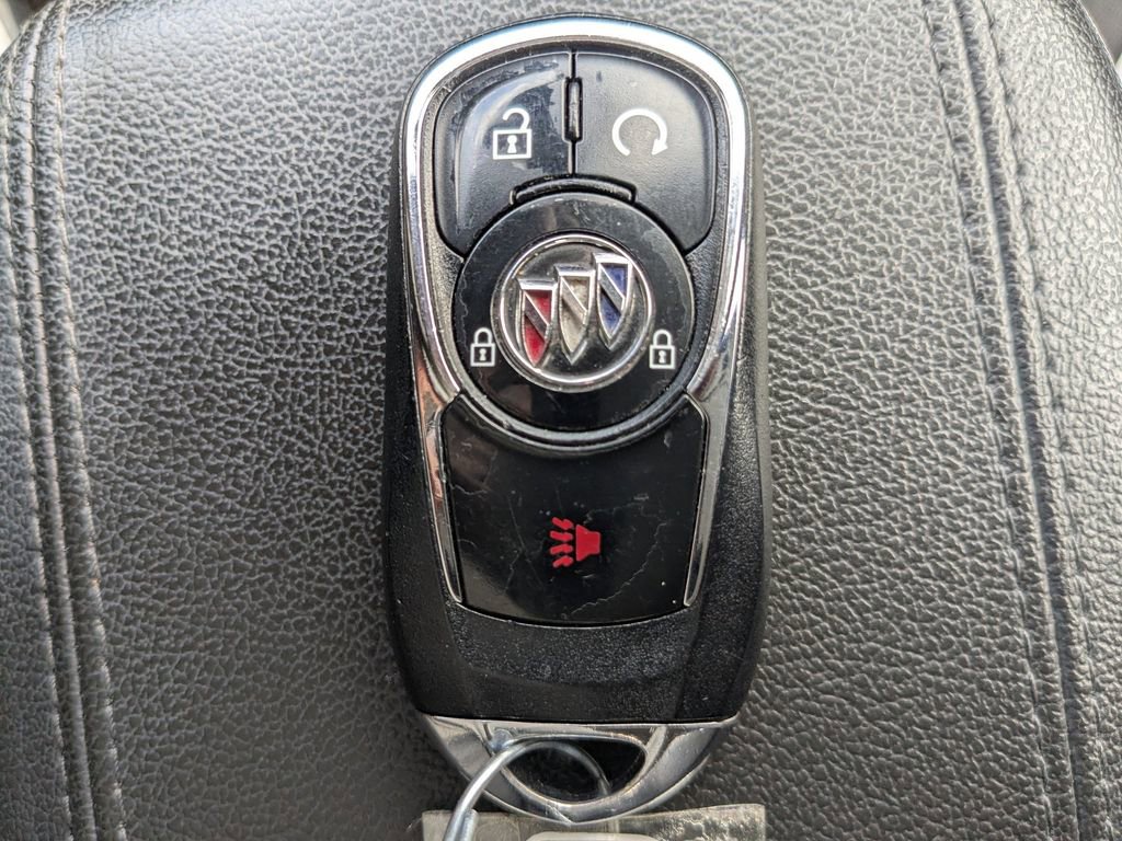 Used 2023 Buick Encore GX Preferred w/ Cold Weather Comfort Package image 30