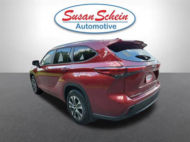 Used 2023 Toyota Highlander L image 33