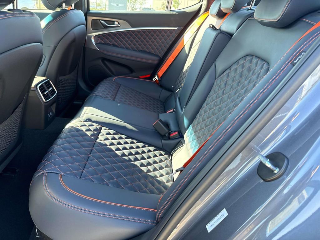 New 2026 Genesis G70 3.3T Prestige RWD image 18