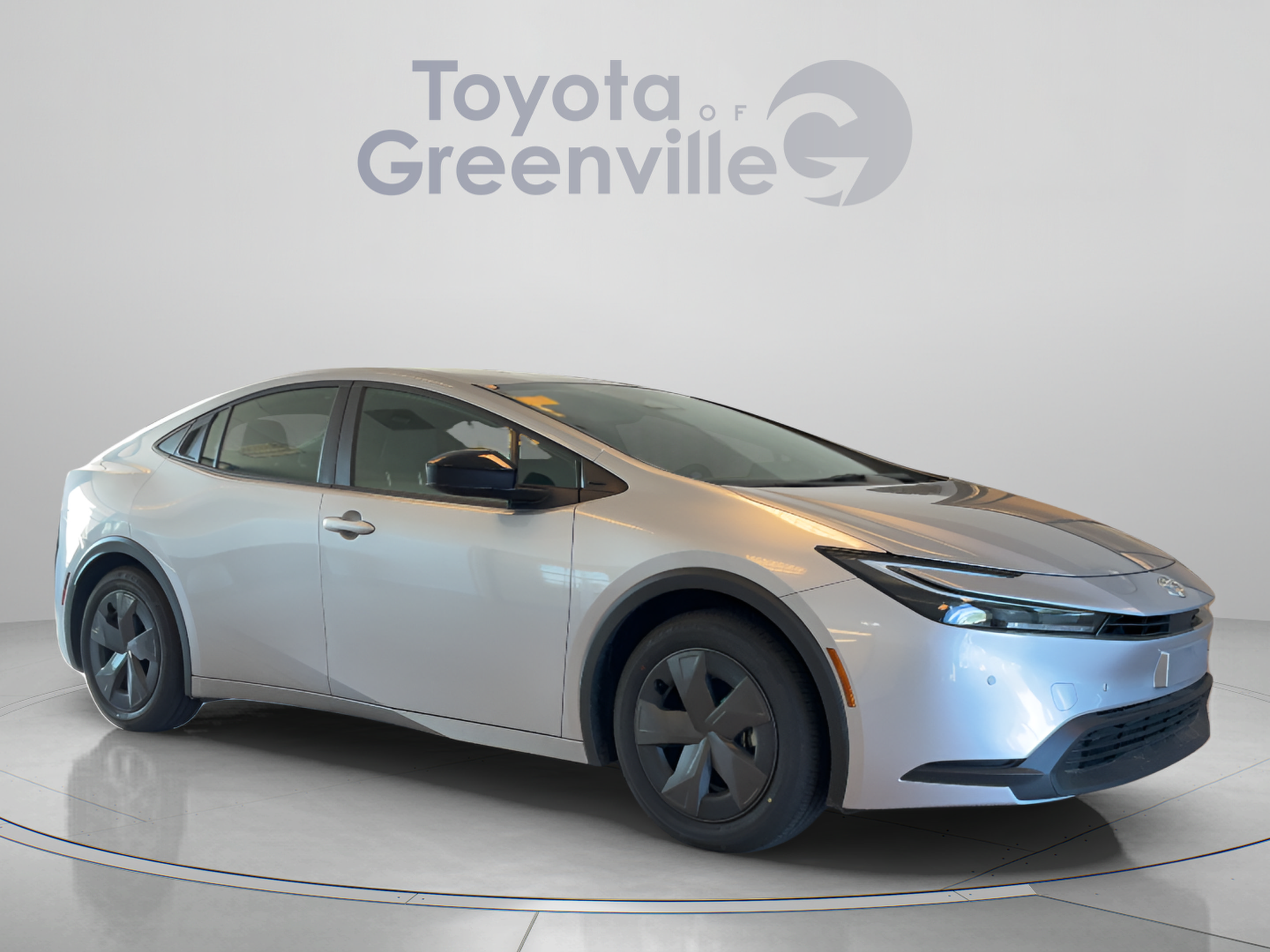 Certified 2025 Toyota Prius LE FWD image 8