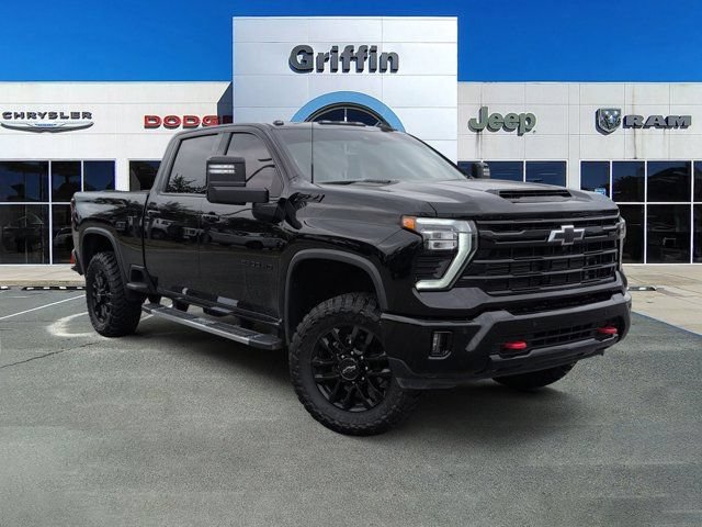 Used 2025 Chevrolet Silverado 2500 LTZ w/ LTZ Plus Package