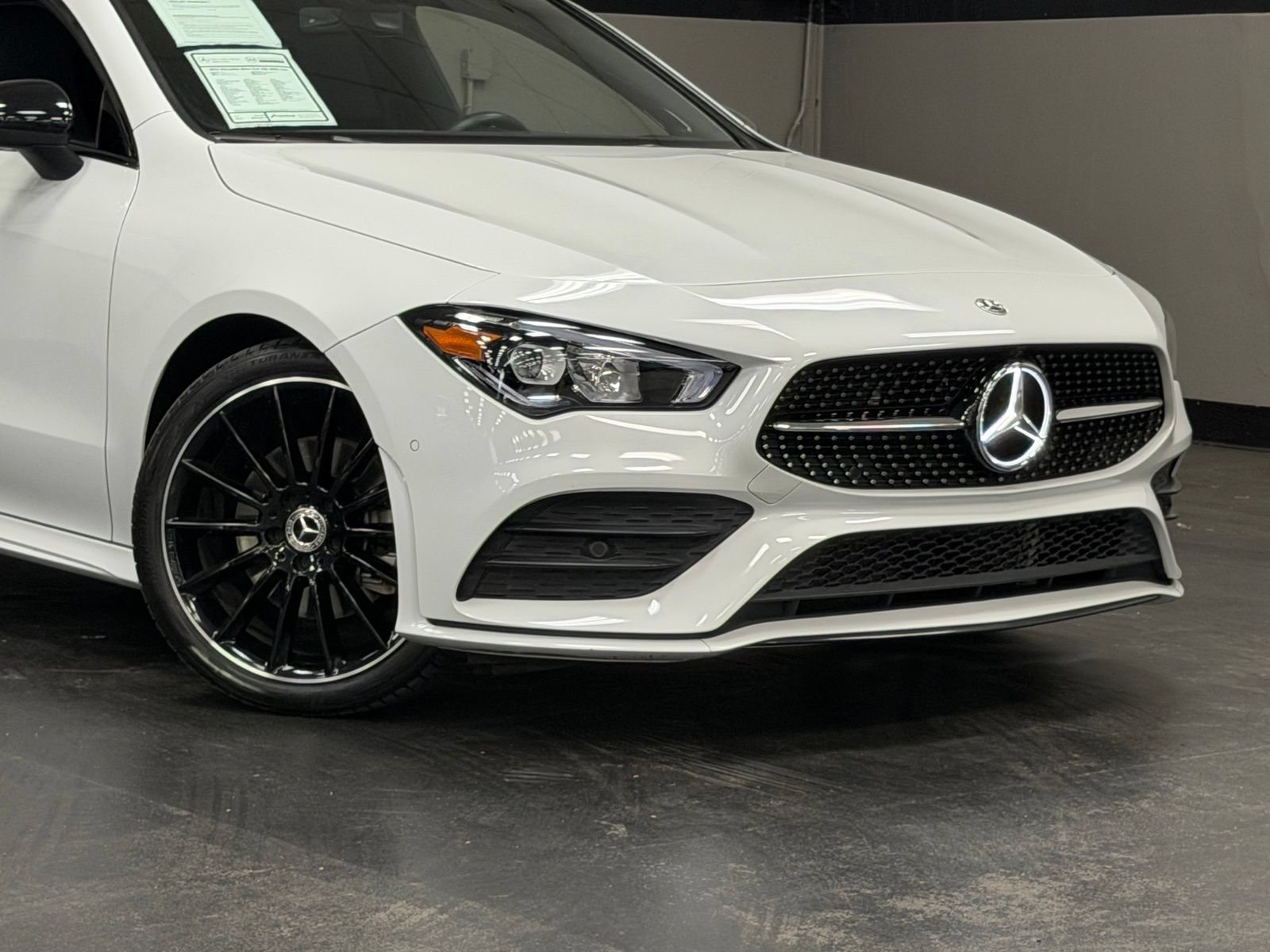 Used 2023 Mercedes-Benz CLA 250 image 3