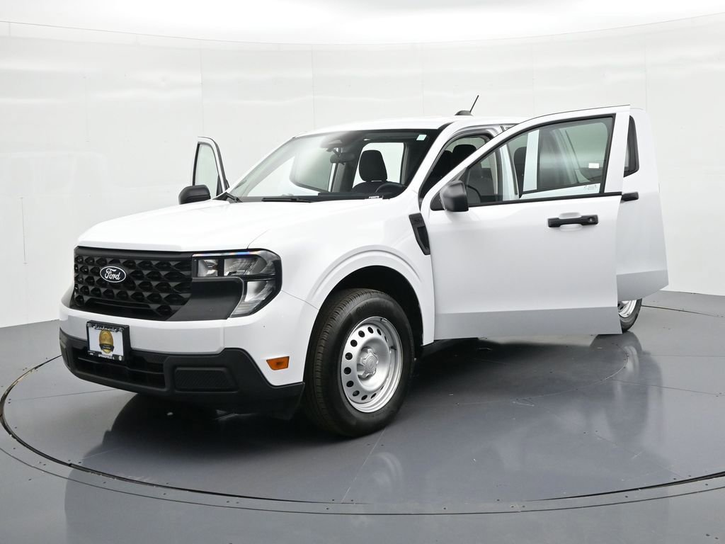 Used 2025 Ford Maverick XL w/ Equipment Group 102A image 27