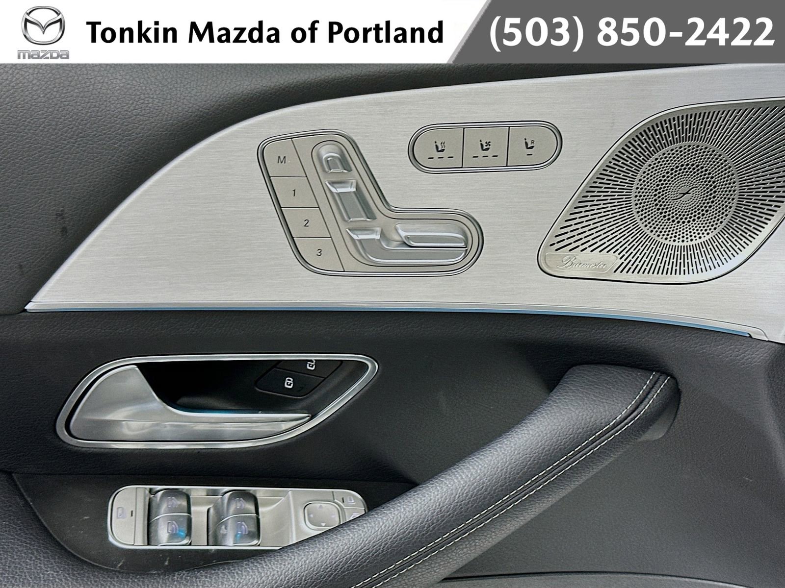 Used 2025 Mercedes-Benz GLE 450e 4MATIC image 17