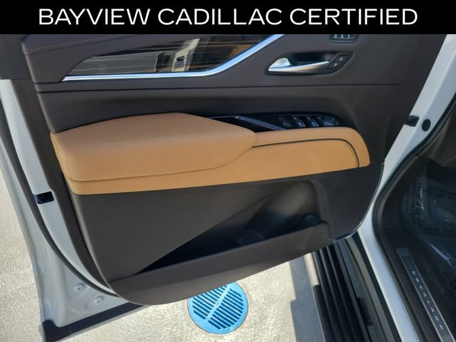 Certified 2024 Cadillac Escalade Premium Luxury w/ Performance Package AWD/4WD image 19