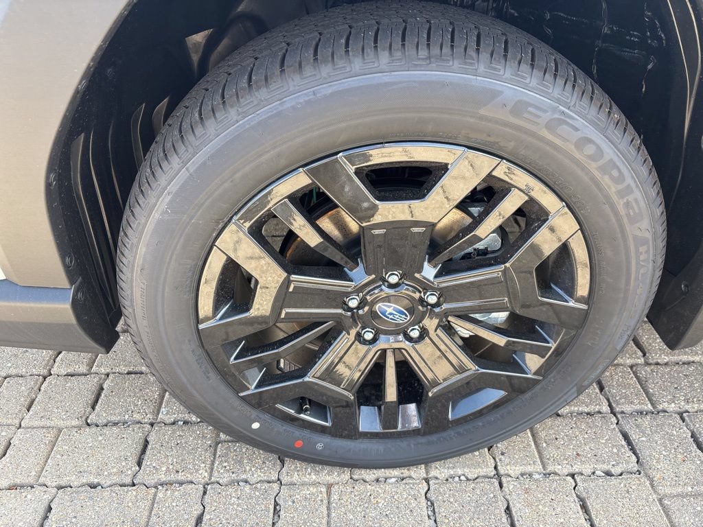 New 2026 Subaru Outback Limited XT AWD/4WD image 4