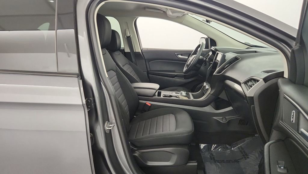 Used 2023 Ford Edge SE AWD/4WD image 28