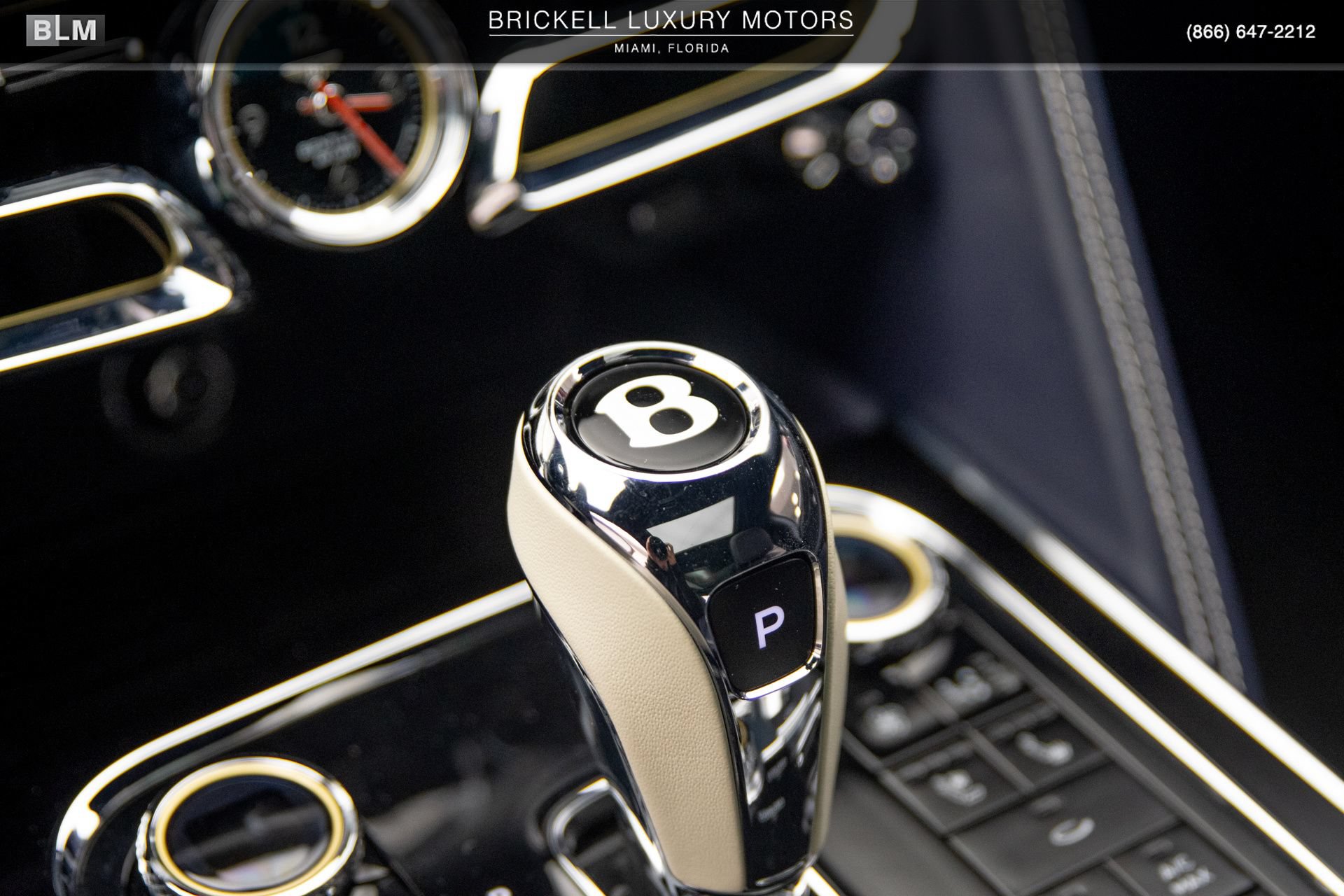 Used 2024 Bentley Flying Spur V8 AWD/4WD image 22