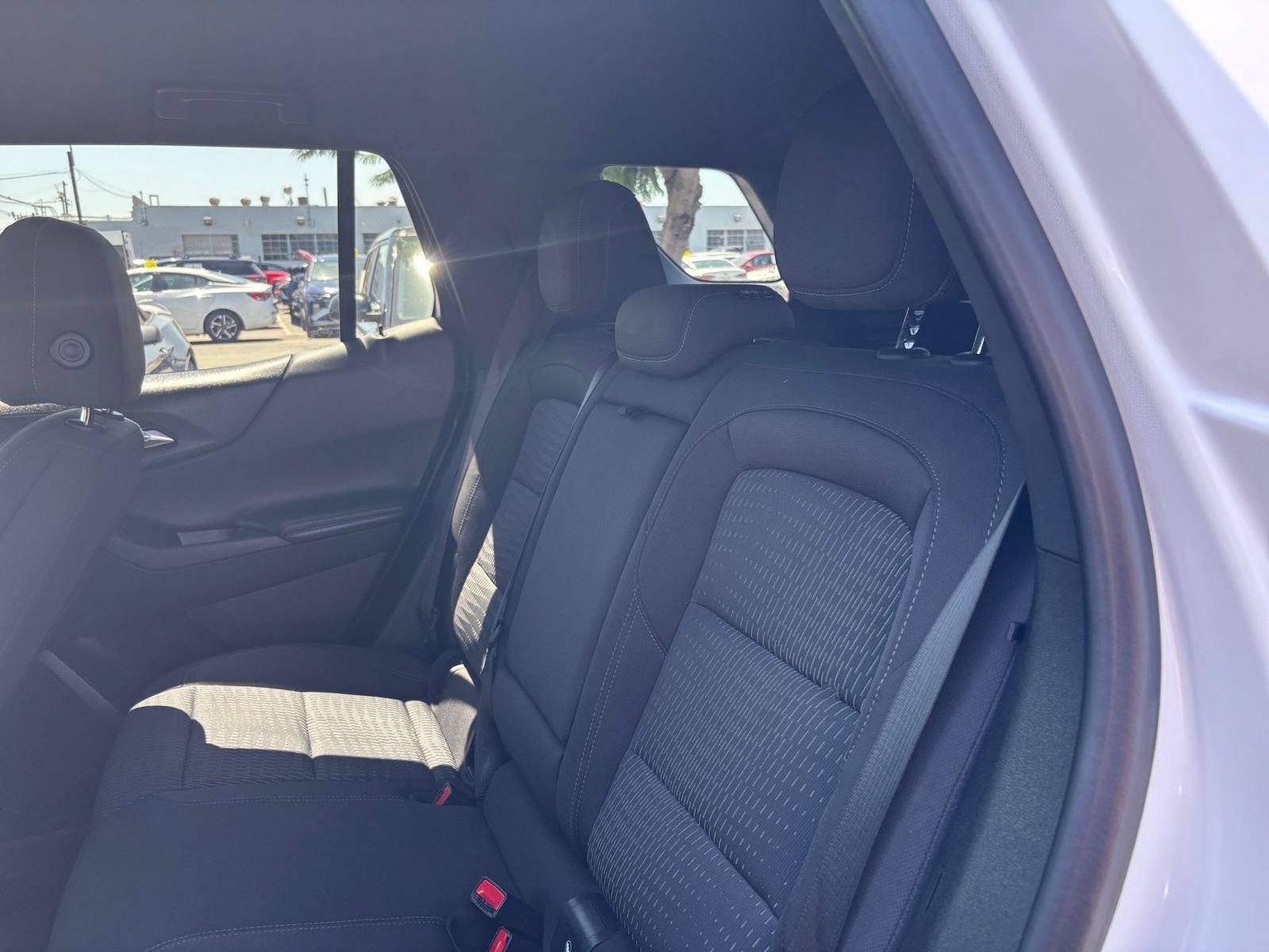 Used 2025 Chevrolet Equinox LT AWD/4WD image 26