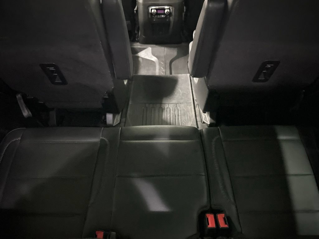 Used 2022 GMC Yukon Denali w/ Max Trailering Package RWD image 17