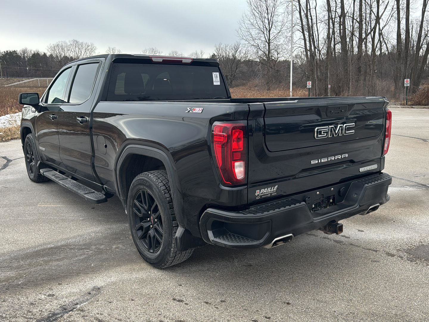 Used 2022 GMC Sierra 1500 Elevation image 3