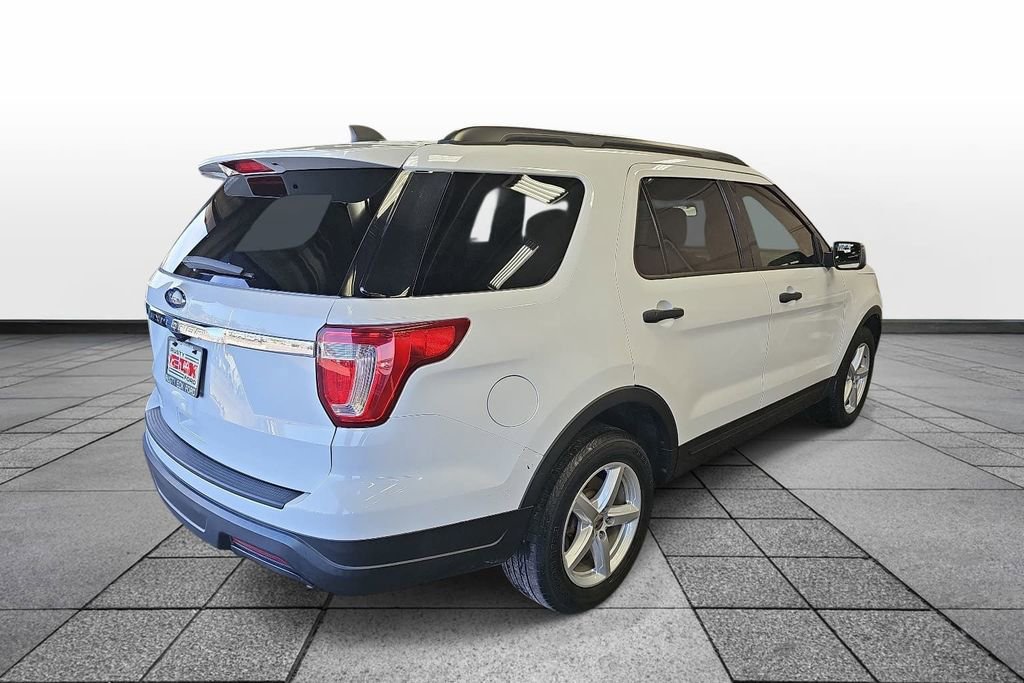 Used 2018 Ford Explorer FWD image 5