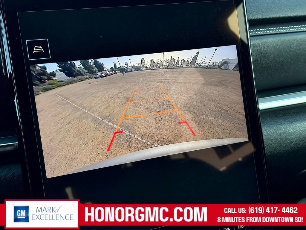 Used 2025 GMC Terrain Elevation image 30