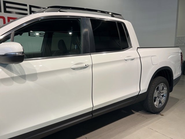 Used 2025 Honda Ridgeline RTL image 11