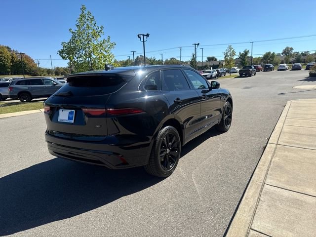 Used 2026 Jaguar F-PACE R-Dynamic S image 4