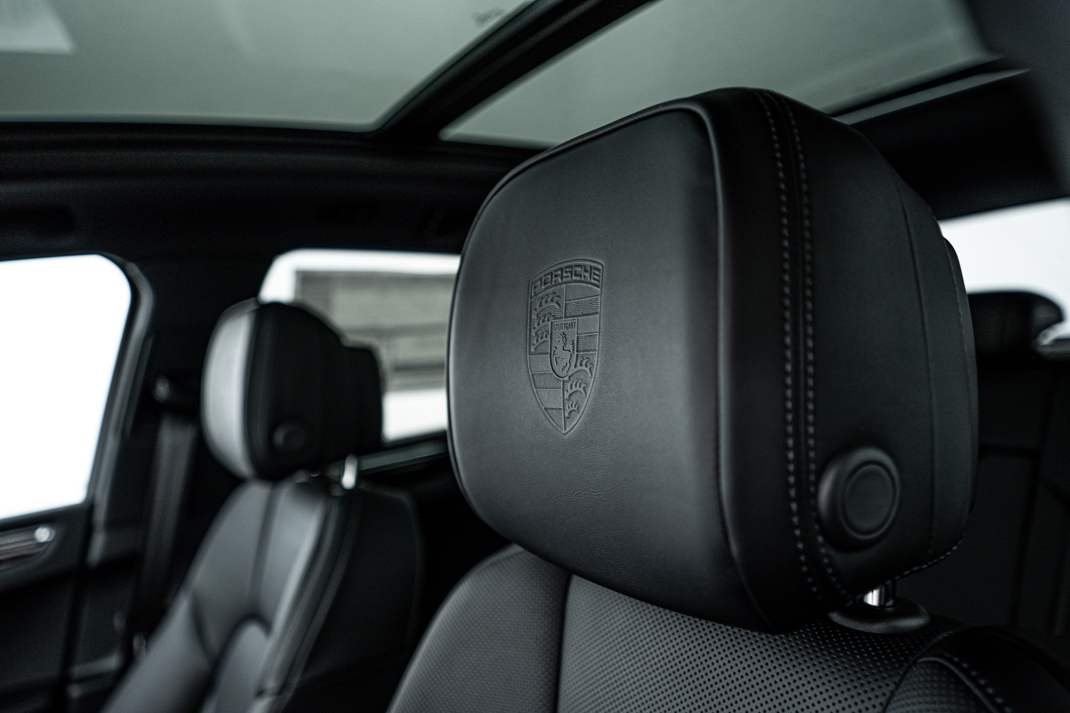 New 2025 Porsche Macan image 20