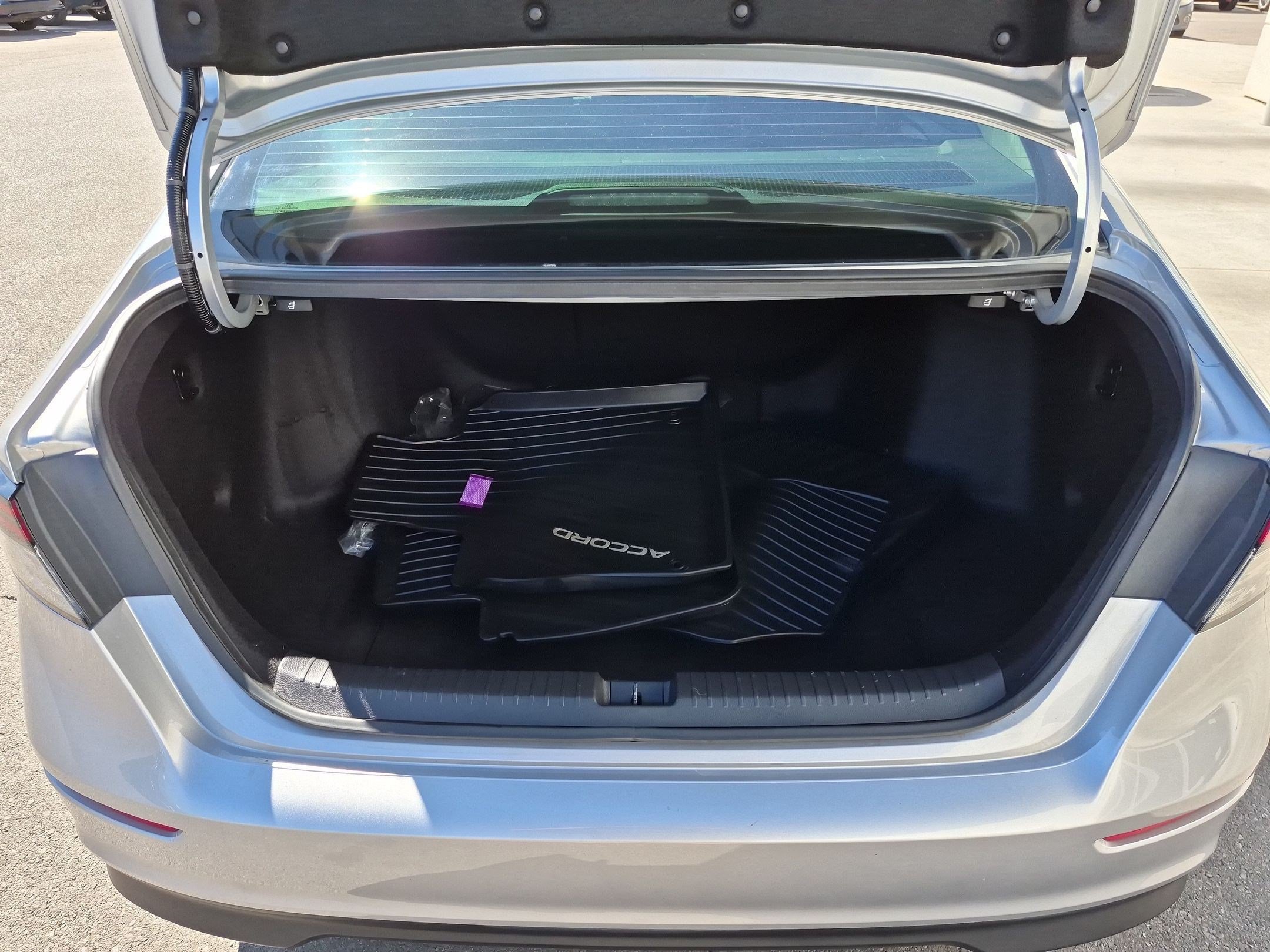 Used 2024 Honda Accord EX image 32