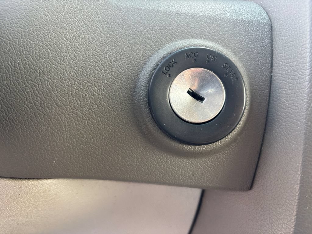 Used 2007 Chrysler 300 Touring RWD image 20