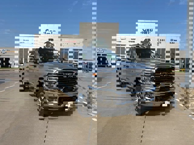 New 2026 RAM 3500 Tradesman video 1