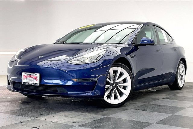 Used 2022 Tesla Model 3 Long Range AWD/4WD image 11