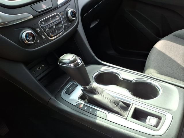 Used 2019 Chevrolet Equinox LT AWD/4WD image 17