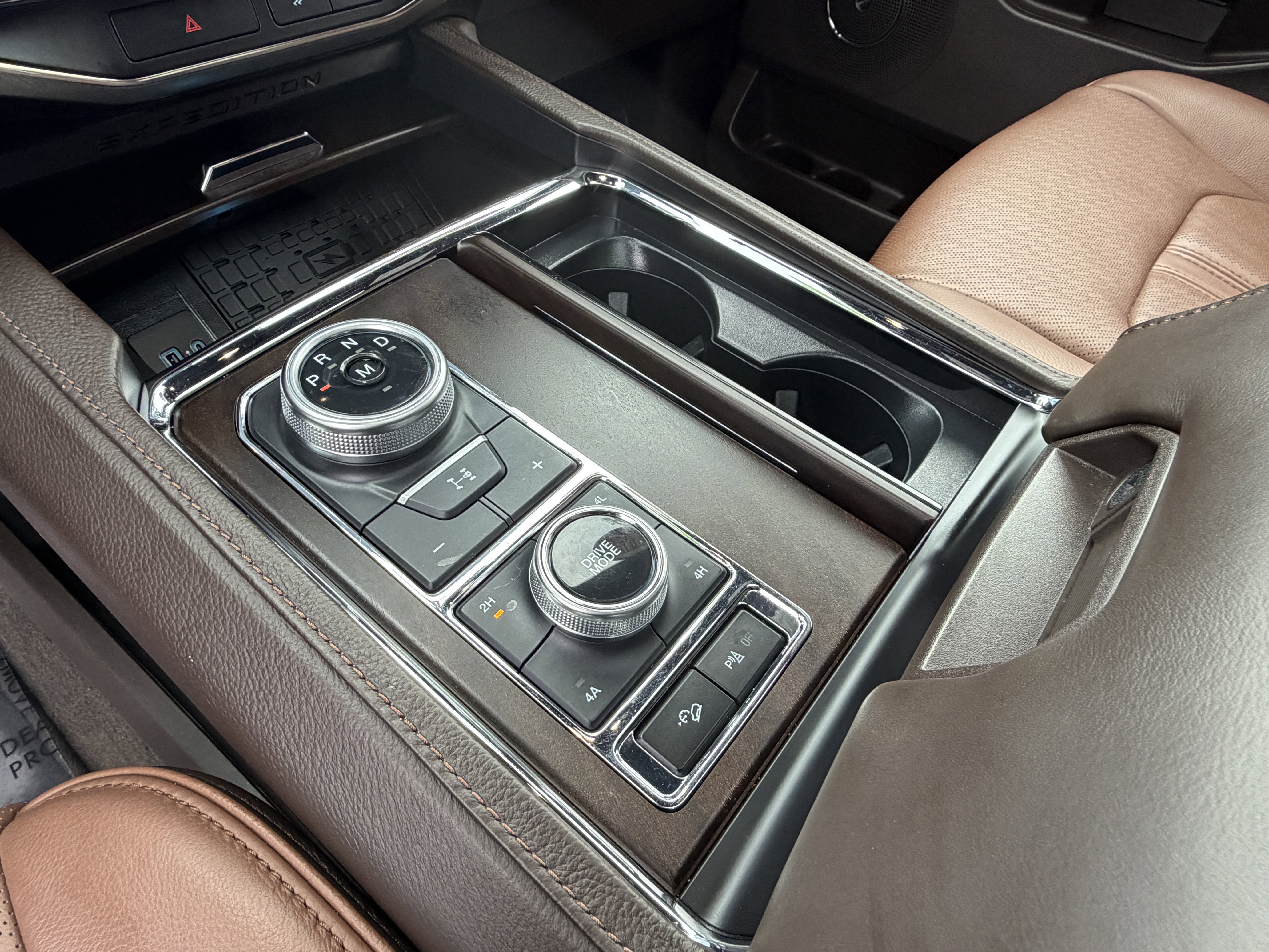 Certified 2023 Ford Expedition Max King Ranch image 18