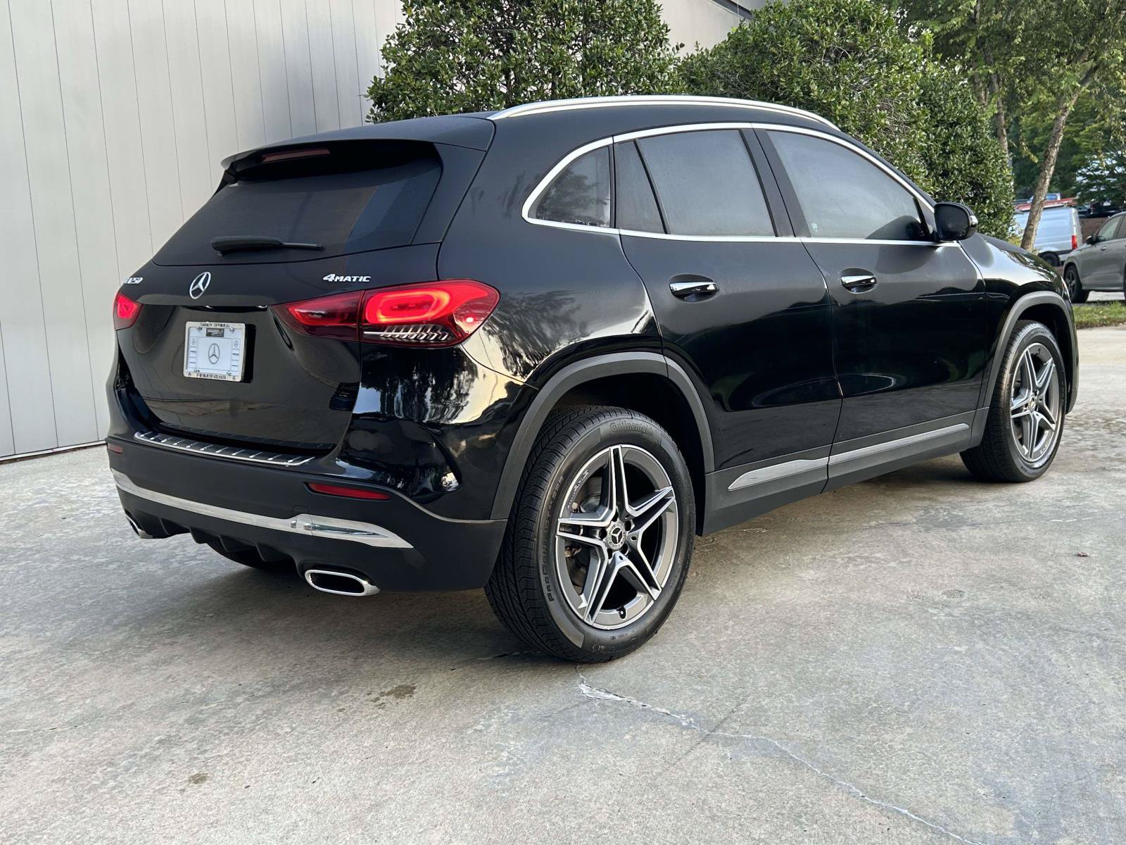 Used 2023 Mercedes-Benz GLA 250 4MATIC image 6