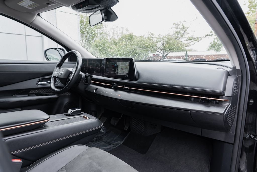Used 2023 Nissan Ariya AWD image 27