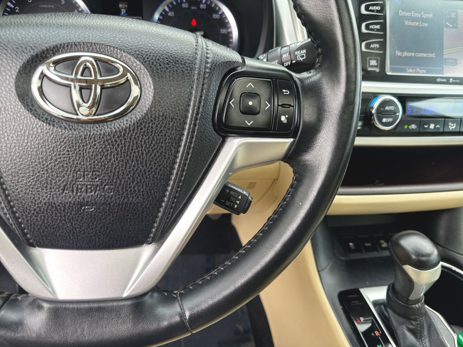Used 2015 Toyota Highlander Limited AWD/4WD image 47