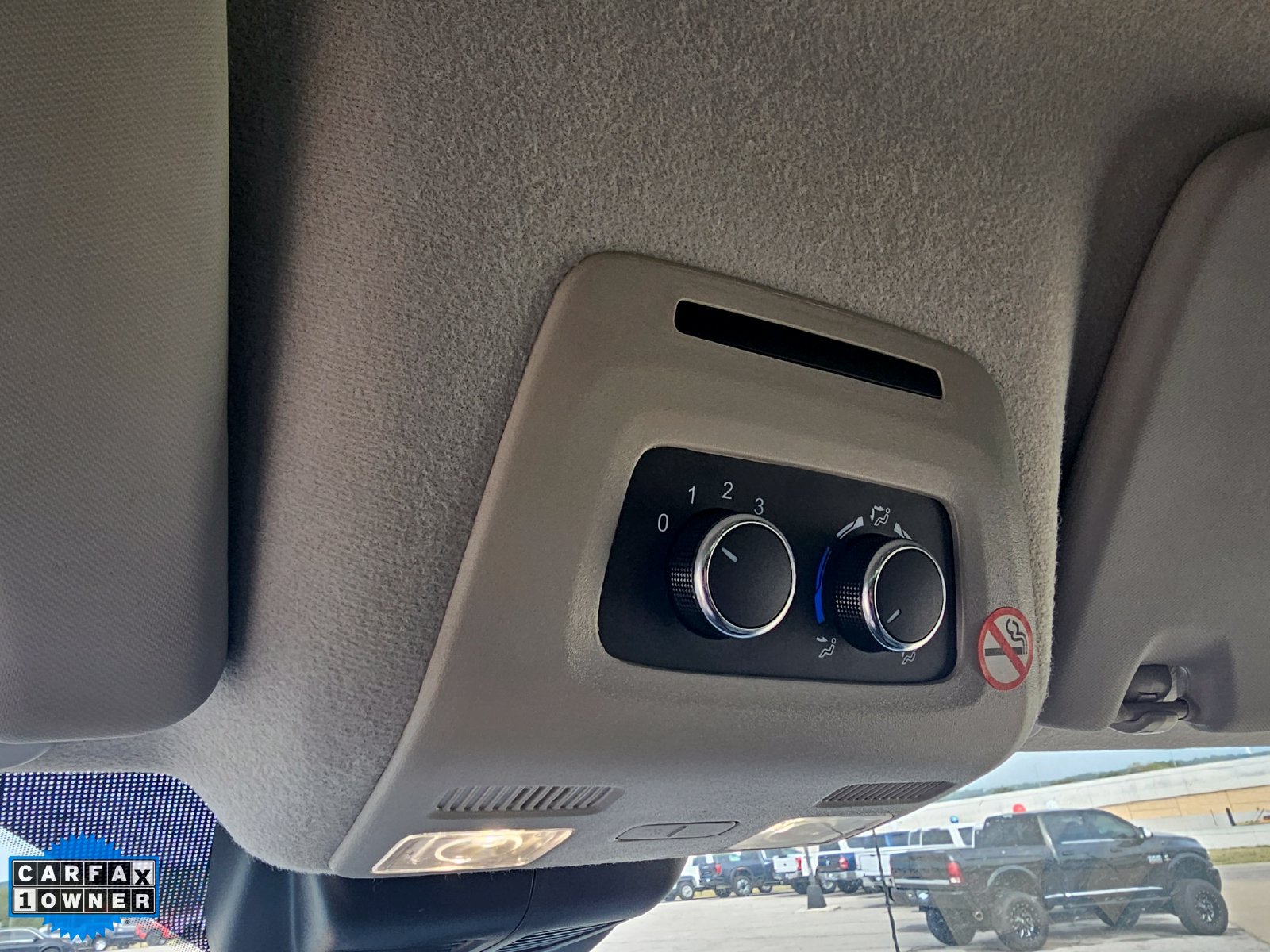 Used 2025 Ford Transit 350 XLT RWD image 22