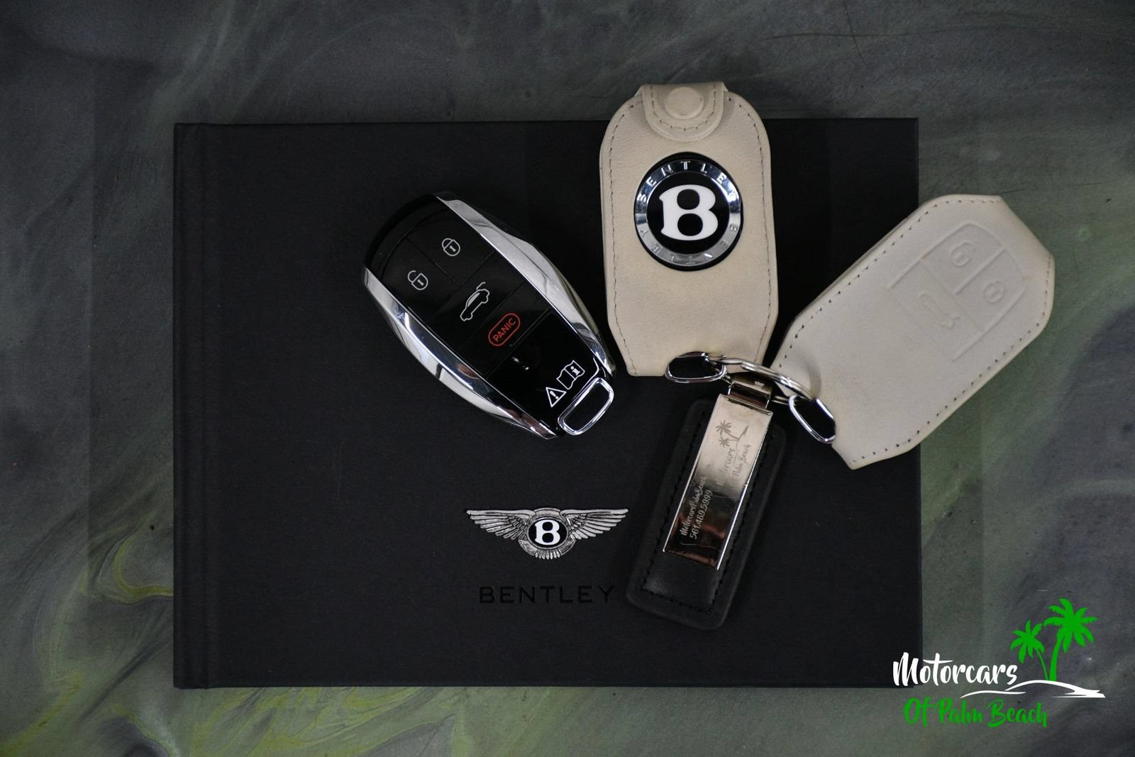 Used 2023 Bentley Bentayga AWD/4WD image 75