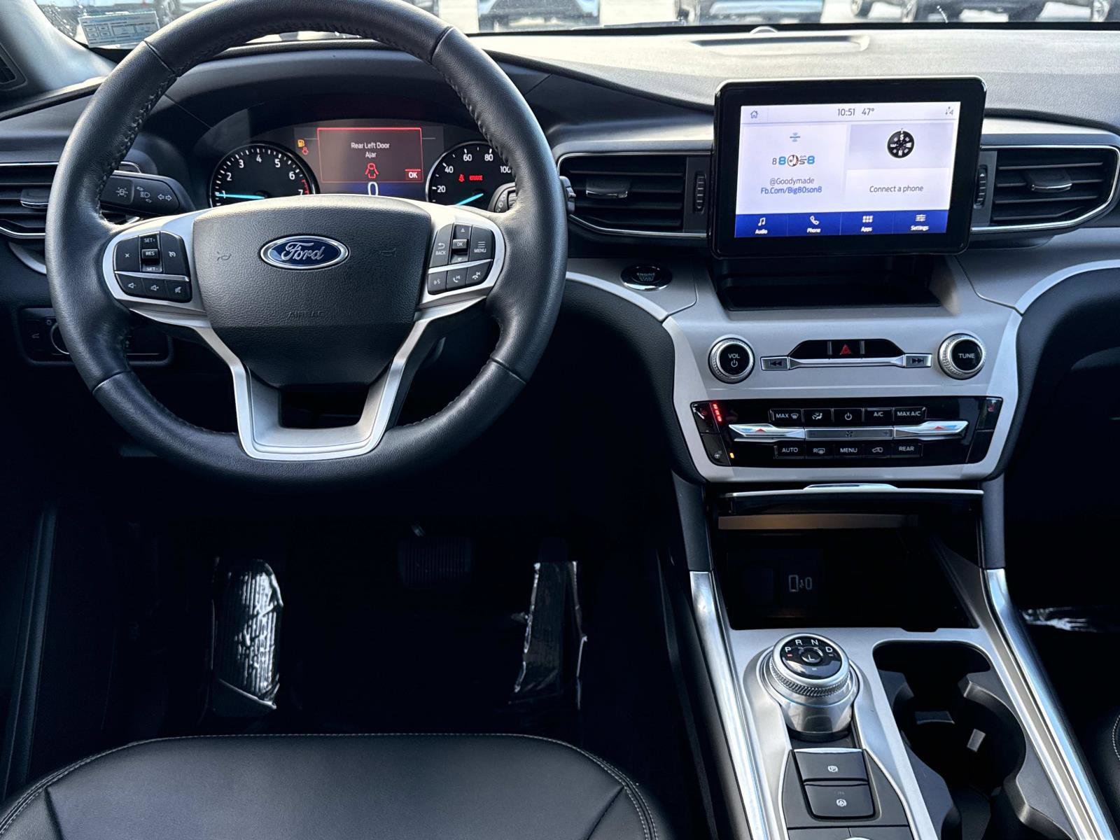 Used 2023 Ford Explorer XLT w/ Equipment Group 202A image 2