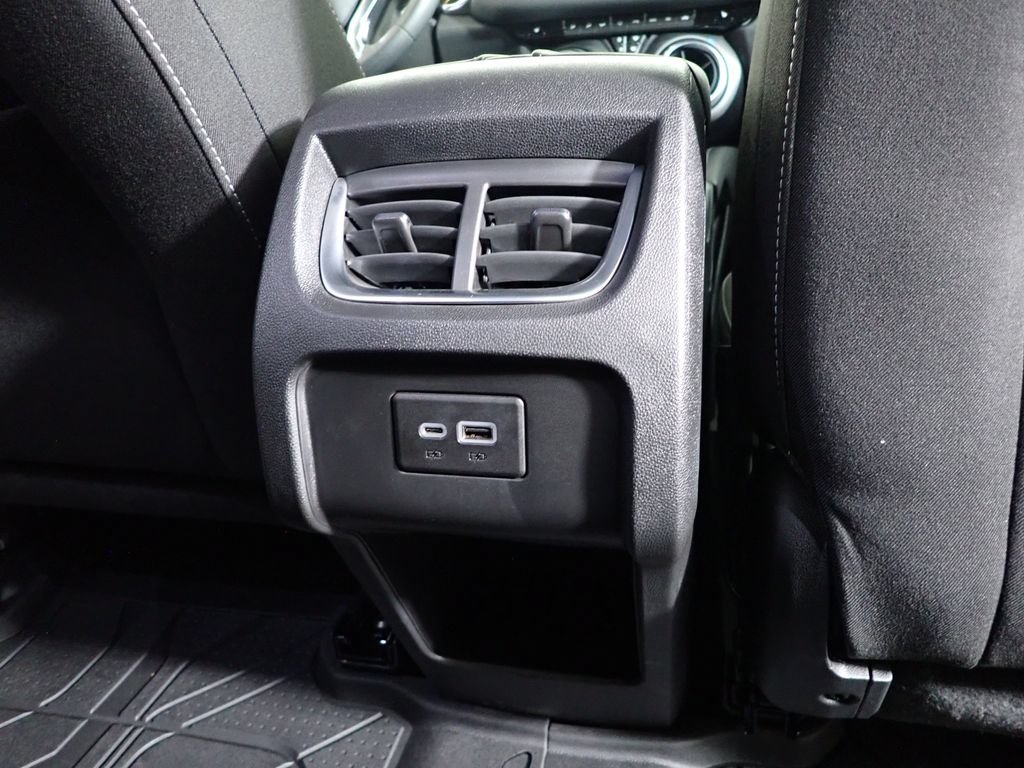 New 2026 Chevrolet Blazer LT w/ LPO, Floor Liner Package AWD/4WD image 36