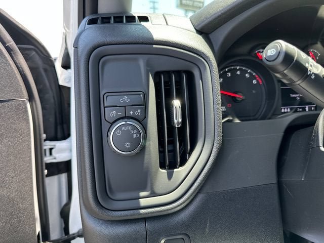 New 2026 Chevrolet Silverado 1500 Custom RWD image 16