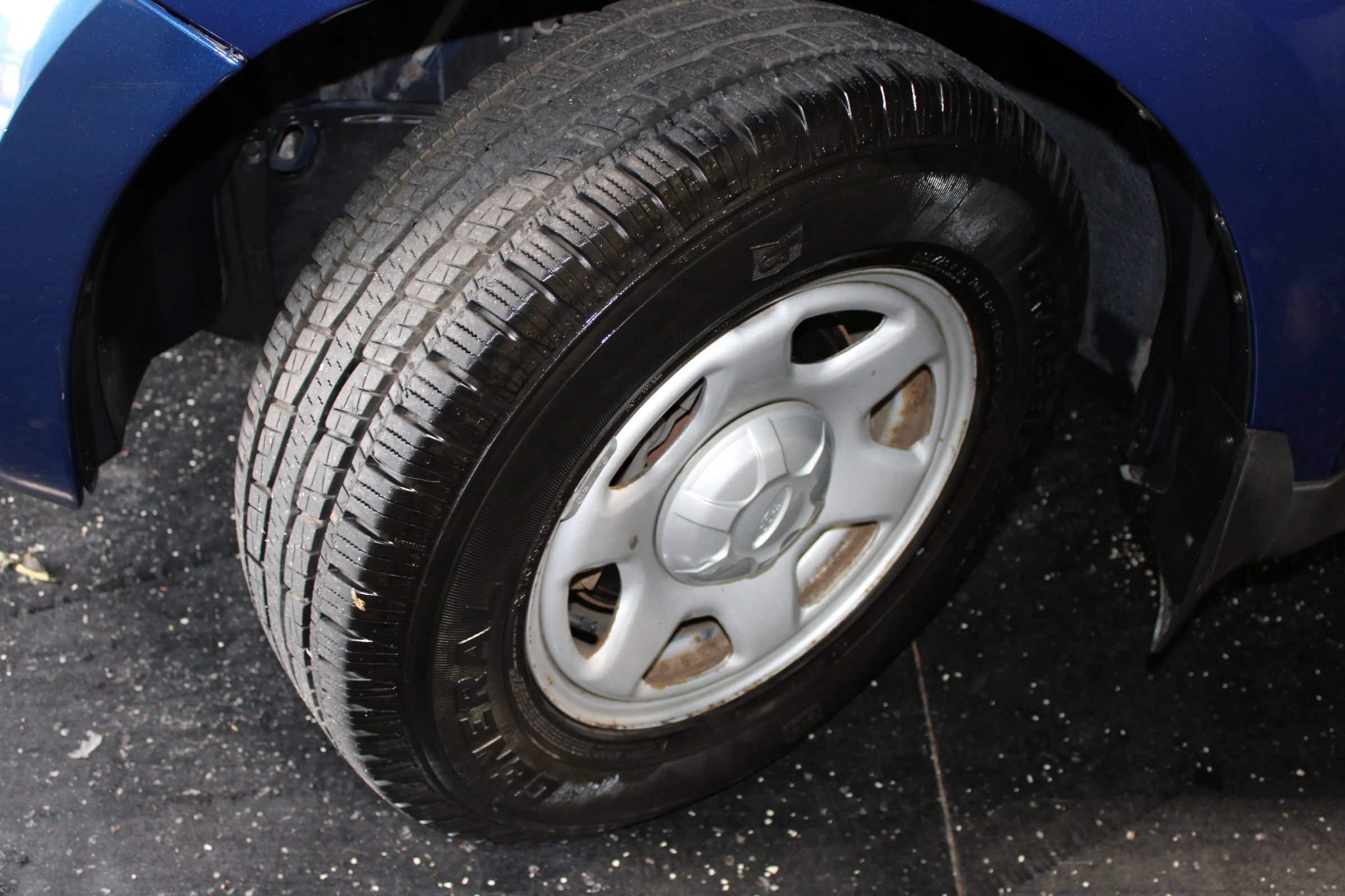 Used 2008 Ford Escape XLS FWD image 28