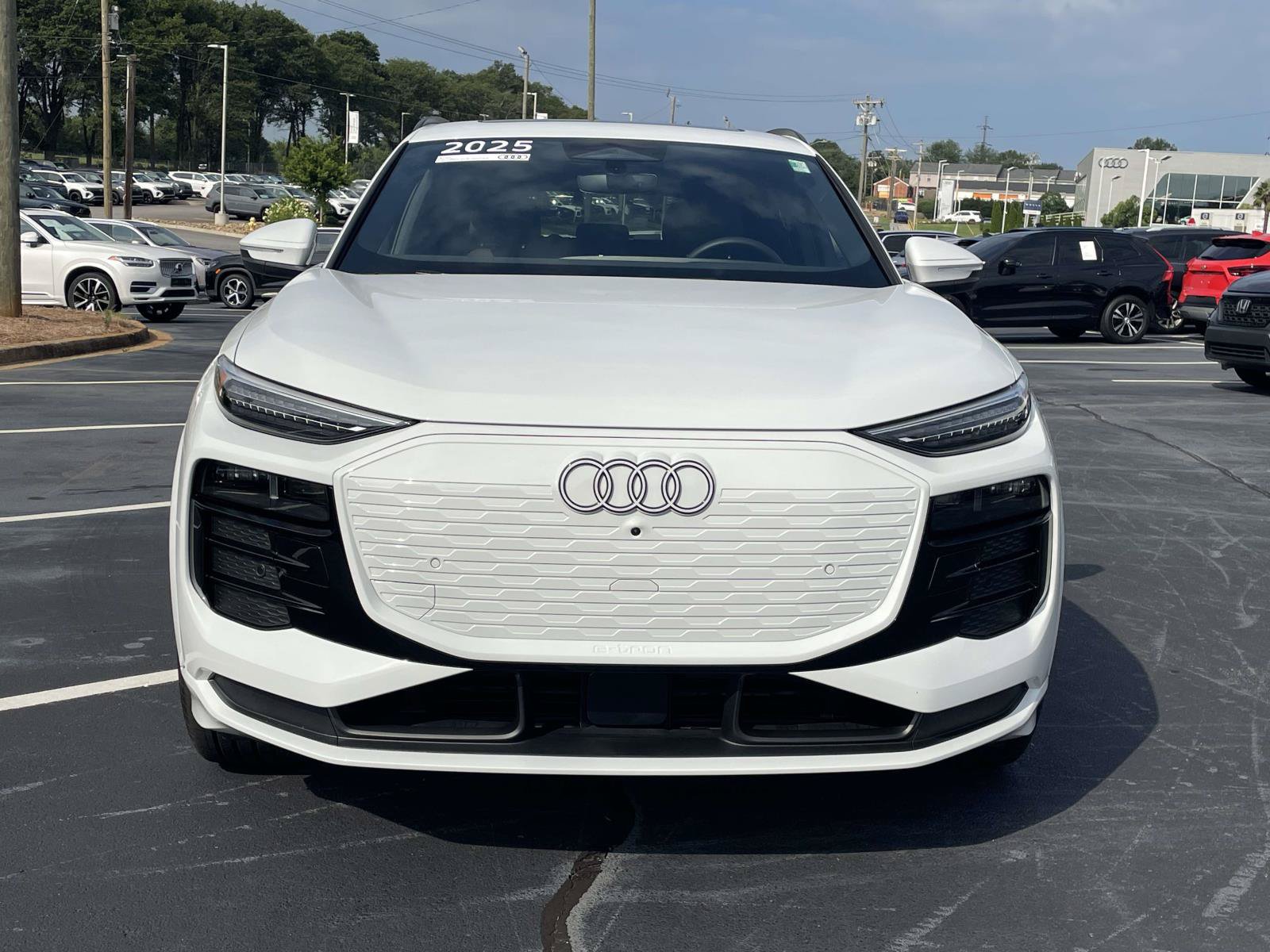 Certified 2025 Audi Q6 e-tron Prestige w/ 20" Wheel Package RWD image 2