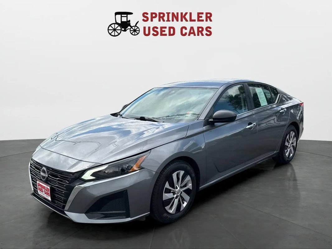 Used 2024 Nissan Altima 2.5 S FWD image 8
