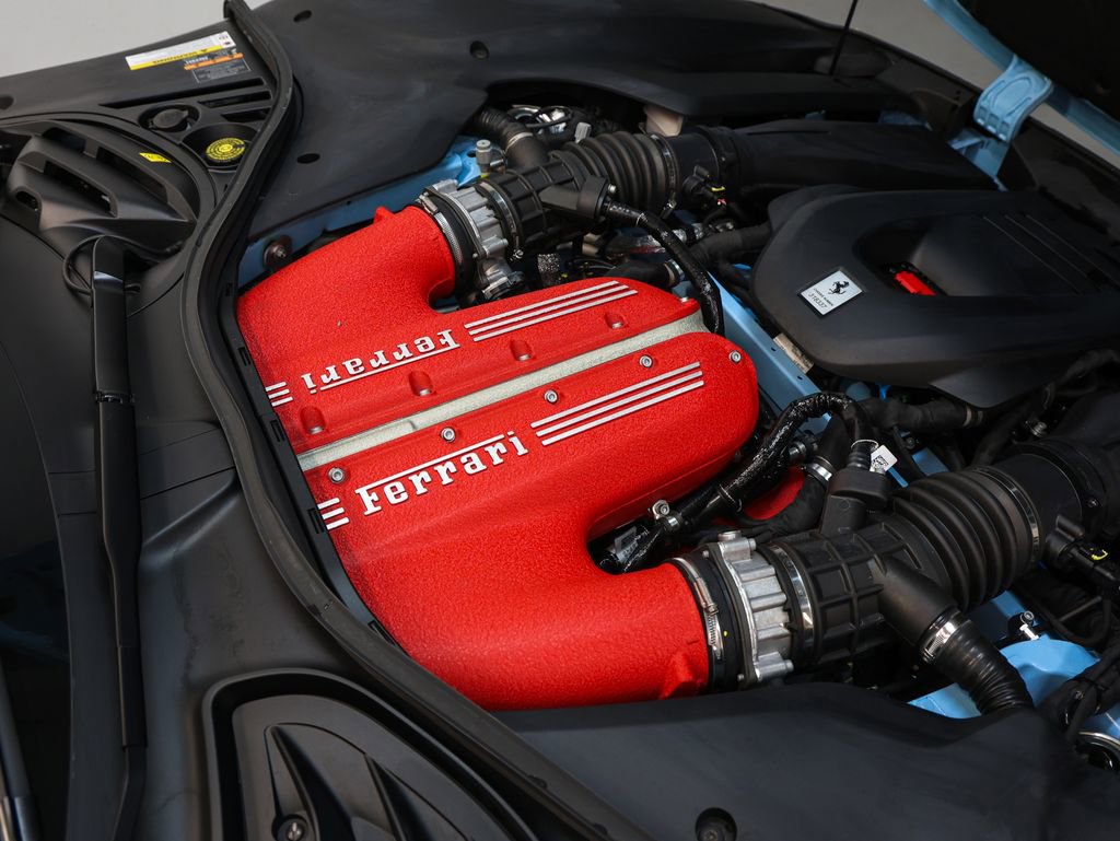 Certified 2025 Ferrari 12Cilindri RWD image 12