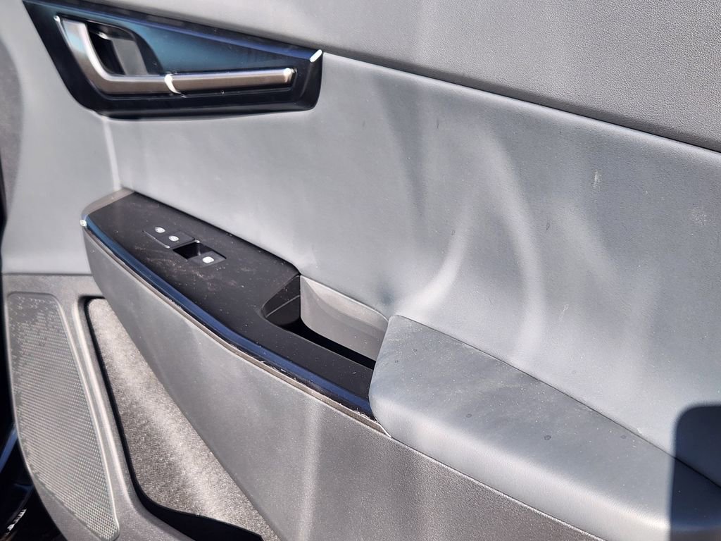 New 2025 Kia EV6 Light w/ Light LR Technology Package image 15