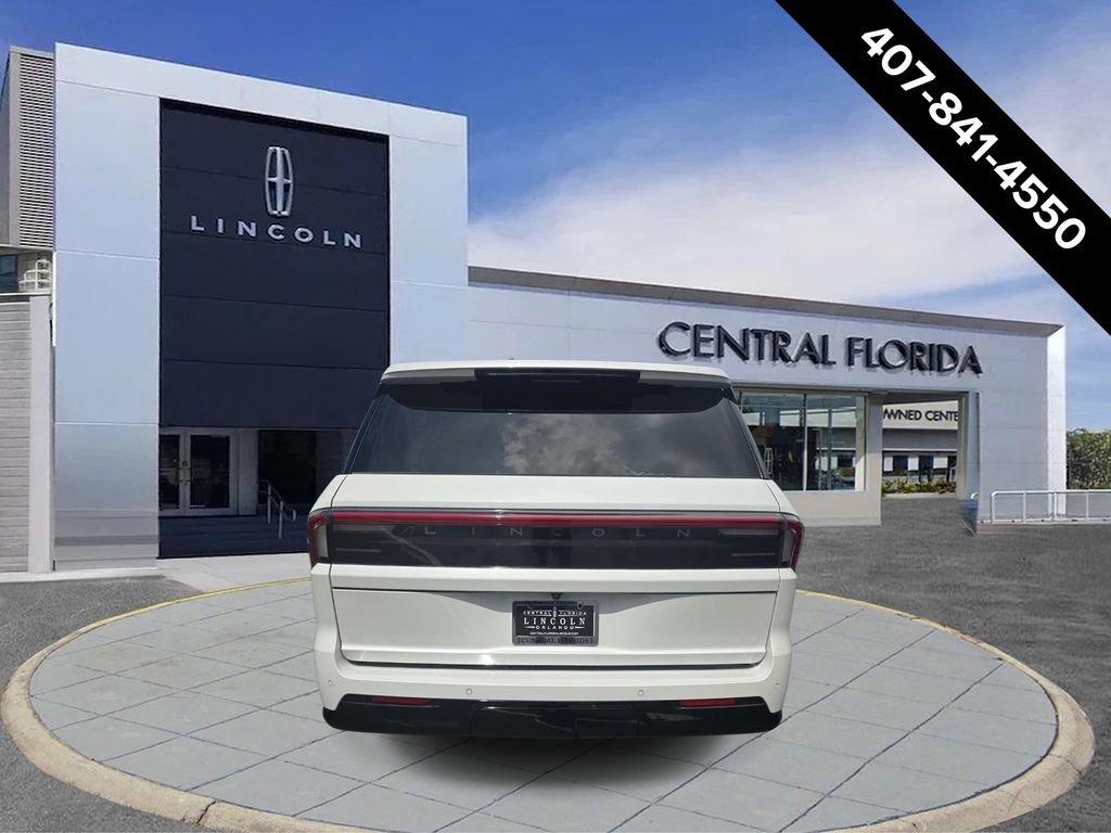 New 2027 Lincoln Navigator L Reserve RWD image 4