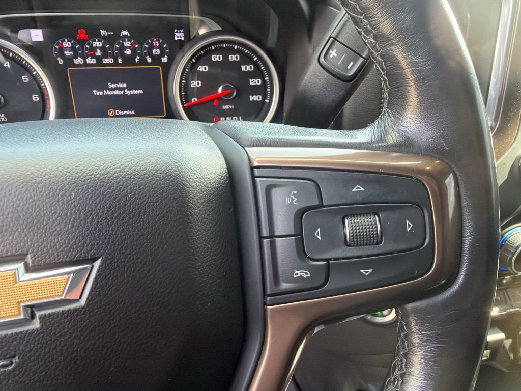 Used 2019 Chevrolet Silverado 1500 High Country w/ Technology Package AWD/4WD image 19