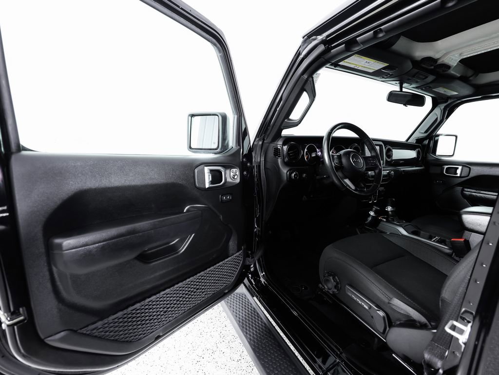Used 2023 Jeep Wrangler Unlimited Sport AWD/4WD image 21