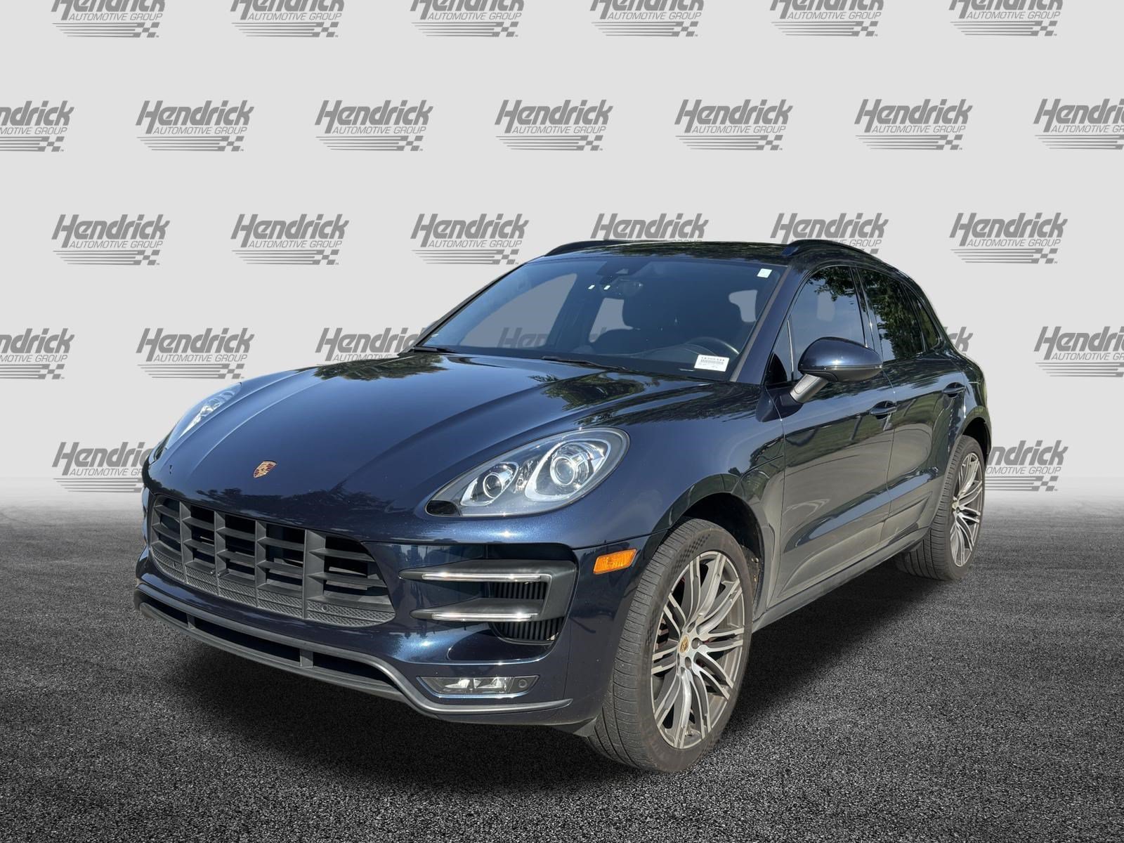 Used 2018 Porsche Macan Turbo AWD/4WD image 6