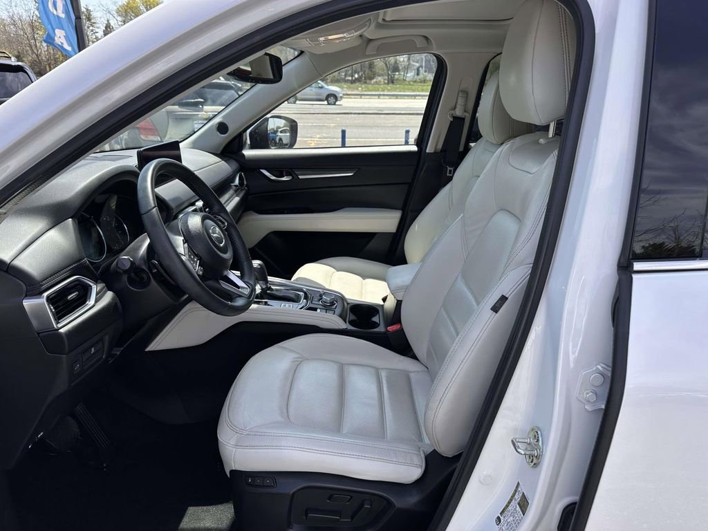 Used 2023 MAZDA CX-5 AWD 2.5 S w/ Premium Package image 12