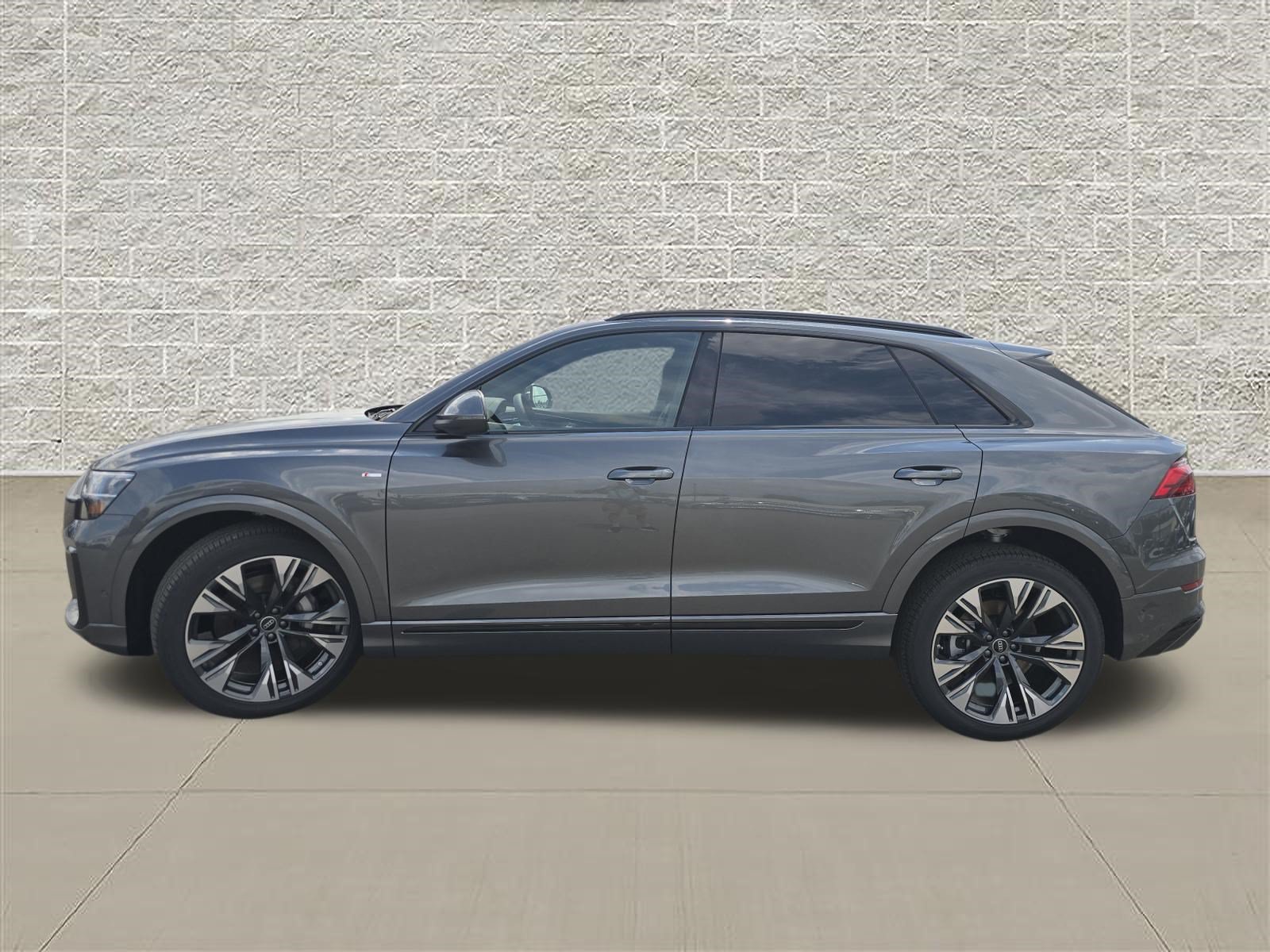 New 2027 Audi Q8 Premium Plus AWD/4WD image 4