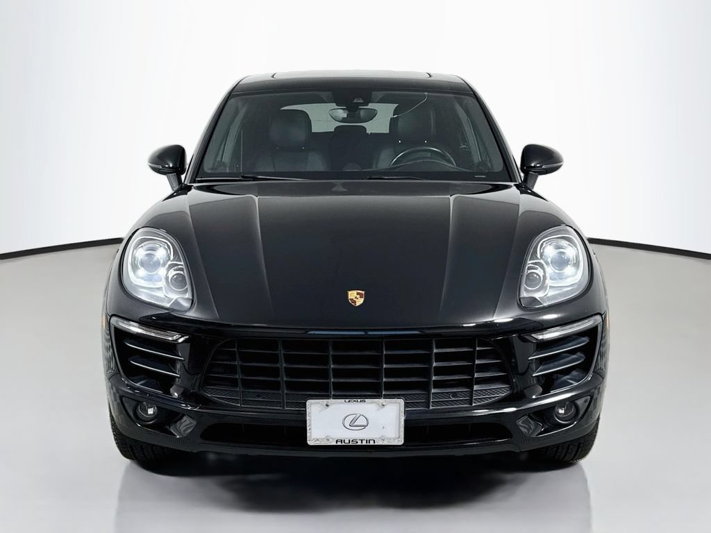 Used 2018 Porsche Macan AWD/4WD image 2