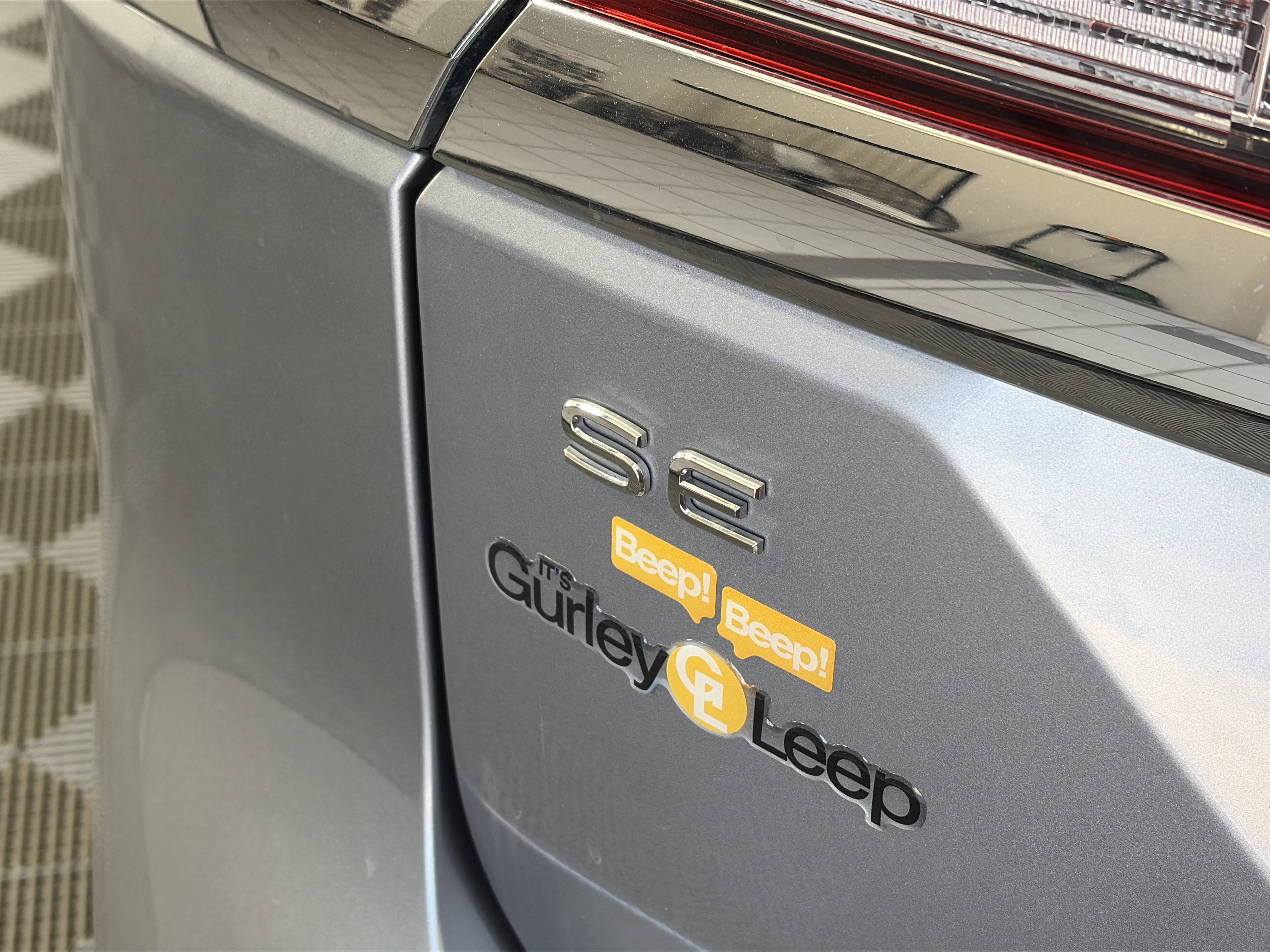 Used 2024 Volkswagen Atlas SE AWD/4WD image 17